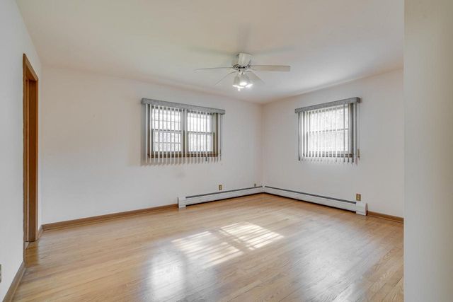 4129 86th STREET, Kenosha, WI 53142