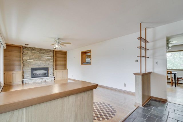 4129 86th STREET, Kenosha, WI 53142
