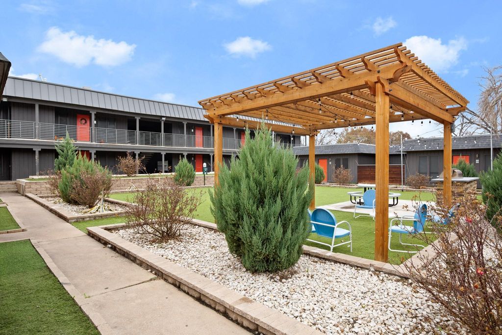 6509 NW Berkman DR 104, Austin, TX 78723