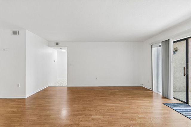 2971 ESTANCIA BOULEVARD 313, Clearwater, FL 33761