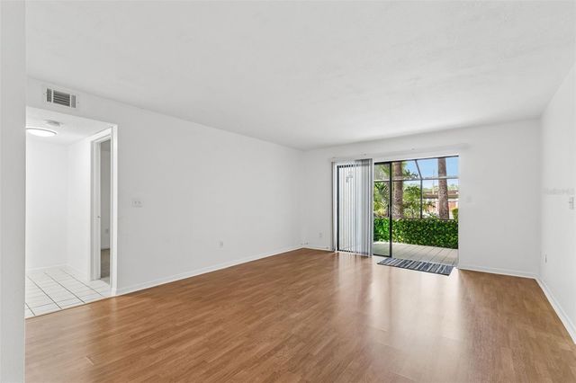 2971 ESTANCIA BOULEVARD 313, Clearwater, FL 33761