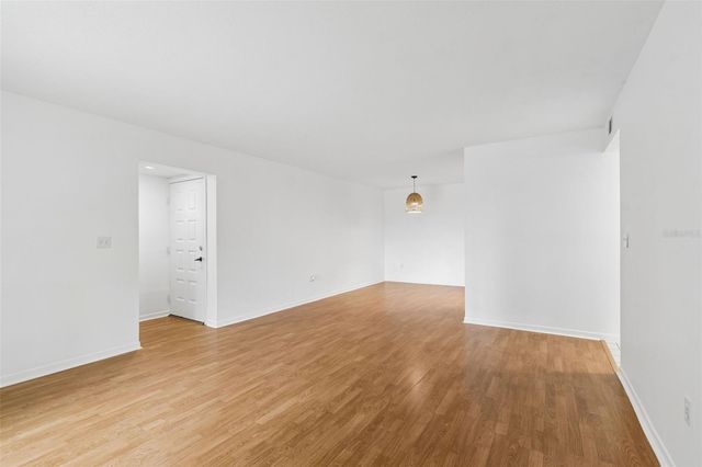 2971 ESTANCIA BOULEVARD 313, Clearwater, FL 33761