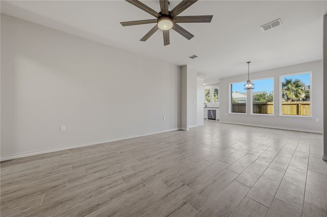 710 Mereet Dr, Corpus Christi, TX 78418