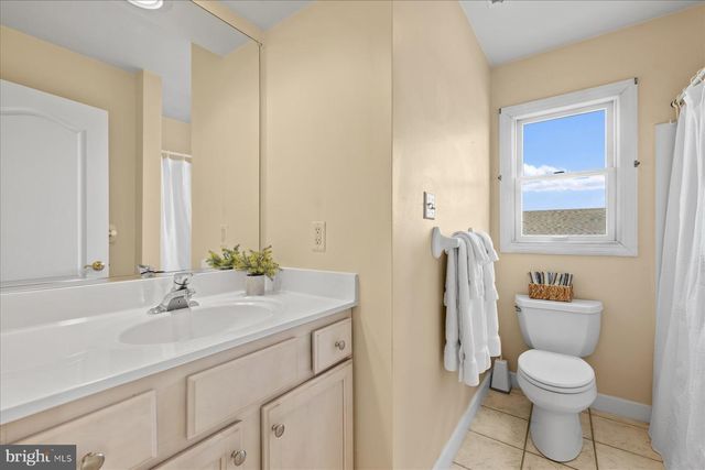 410 VICTORIA RD, South Bethany, DE 19930