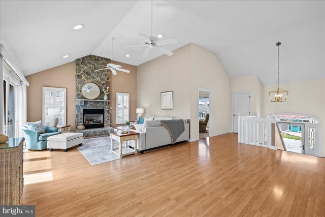 410 VICTORIA RD, South Bethany, DE 19930