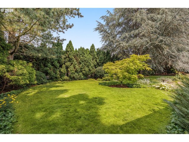 3223 17TH Pl, Forest Grove, OR 97116