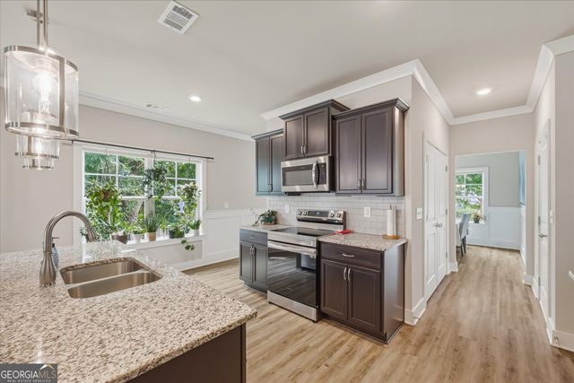120 Russell Way, Athens, GA 30606