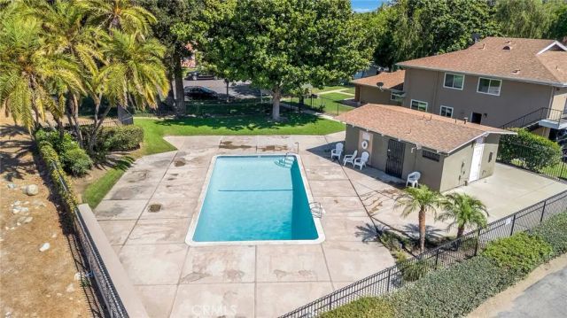 128 Stillman Way 4, Upland, CA 91786