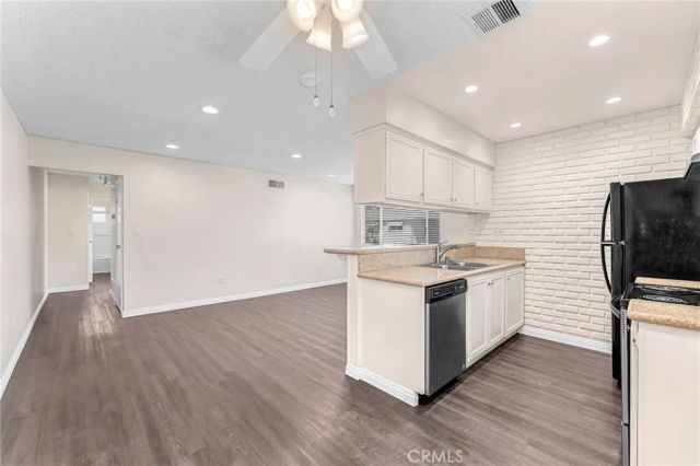 128 Stillman Way 4, Upland, CA 91786