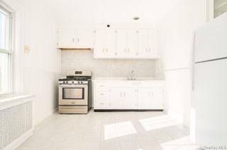 194 Summit Avenue 2, Mount Vernon, NY 10550