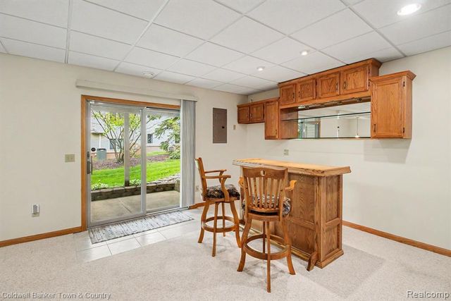 2246 Willow Tree Drive, Brighton, MI 48116