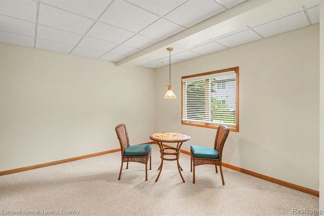 2246 Willow Tree Drive, Brighton, MI 48116