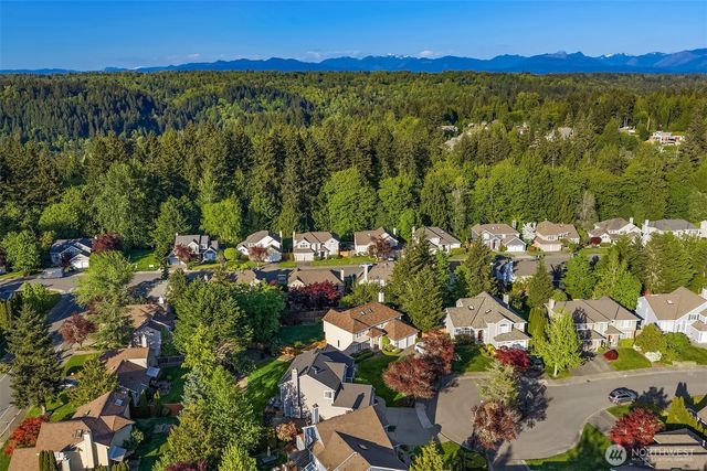 2462 238th Place NE, Sammamish, WA 98074