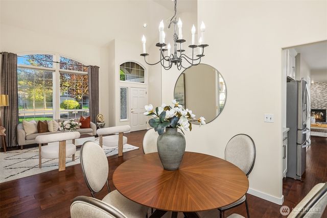 2462 238th Place NE, Sammamish, WA 98074