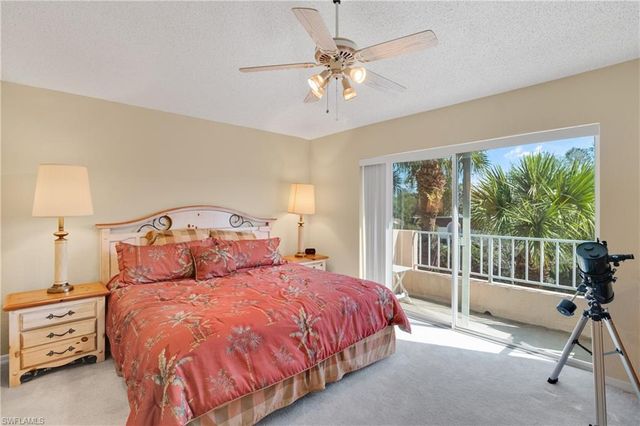 1044 Woodshire LN # B205, Naples, FL 34105