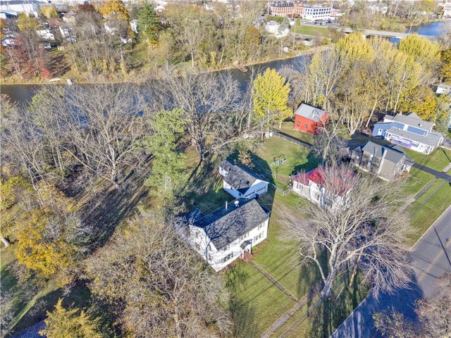 138 West Bayard Street, Seneca Falls, NY 13148