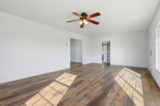 100 W Terrace Drive, Hanford, CA 93230