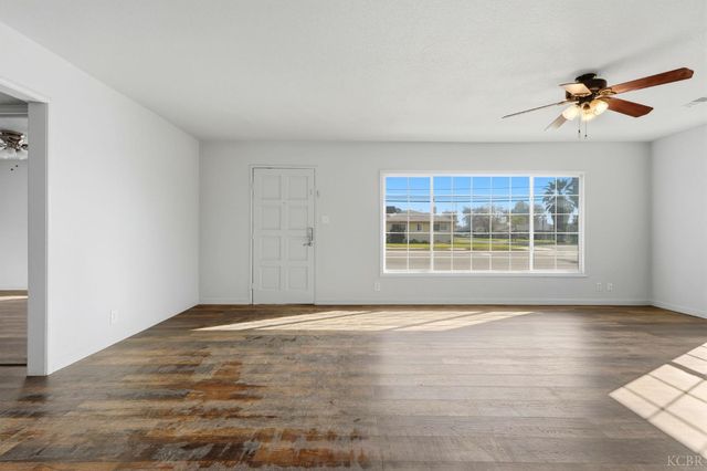 100 W Terrace Drive, Hanford, CA 93230