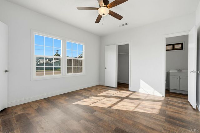 100 W Terrace Drive, Hanford, CA 93230