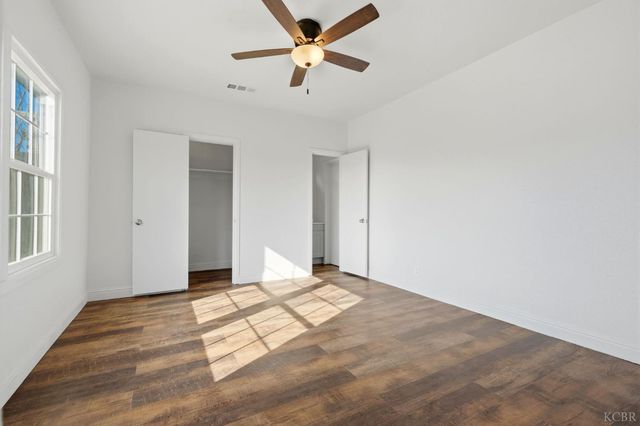 100 W Terrace Drive, Hanford, CA 93230