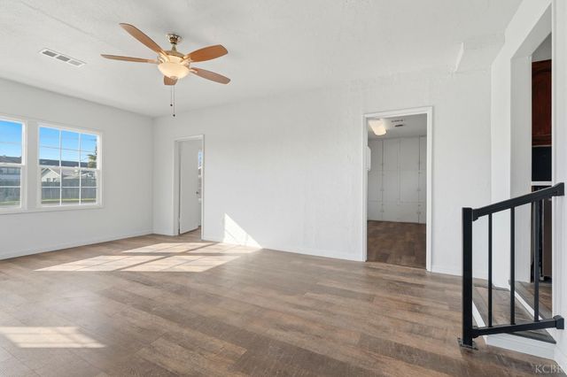 100 W Terrace Drive, Hanford, CA 93230