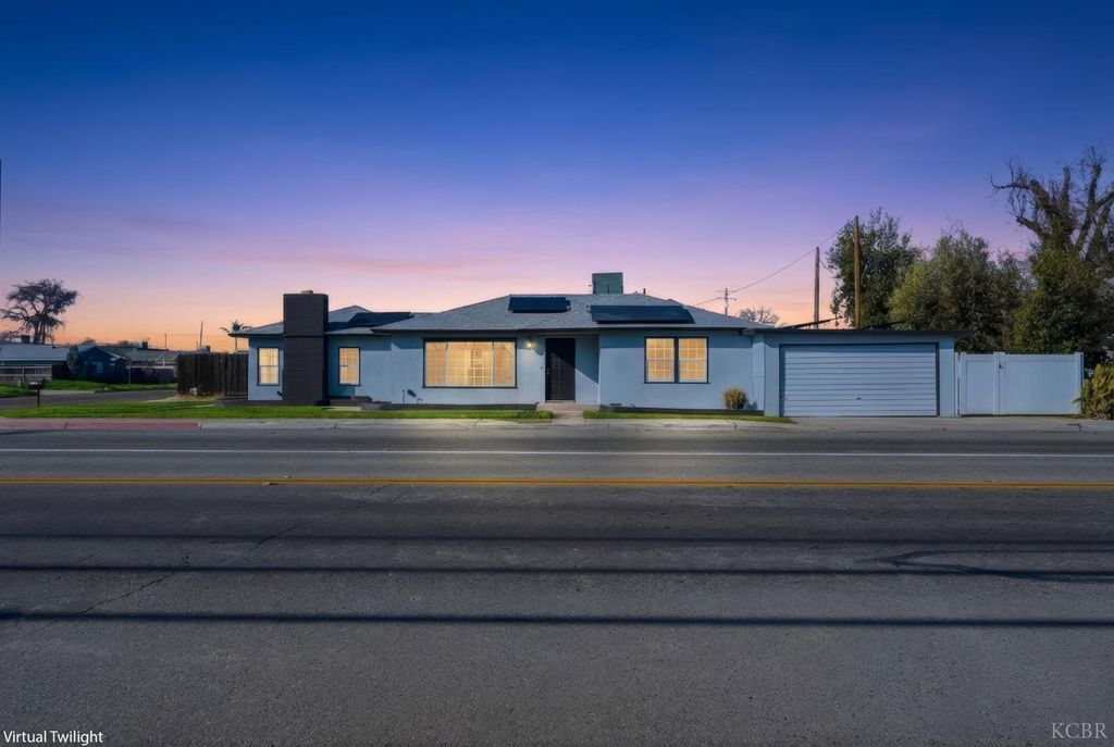 100 W Terrace Drive, Hanford, CA 93230