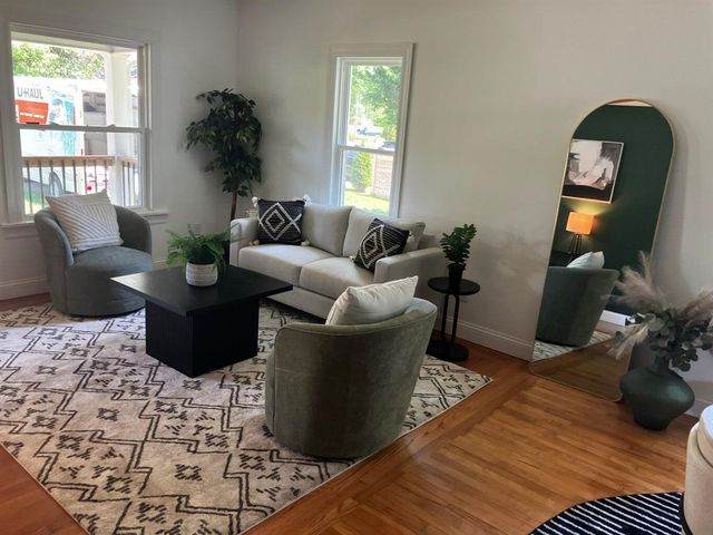 226 S Barker Street, New Buffalo, MI 49117