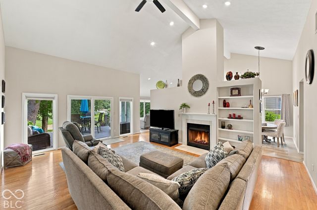 7342 Pymbroke Drive, Fishers, IN 46038