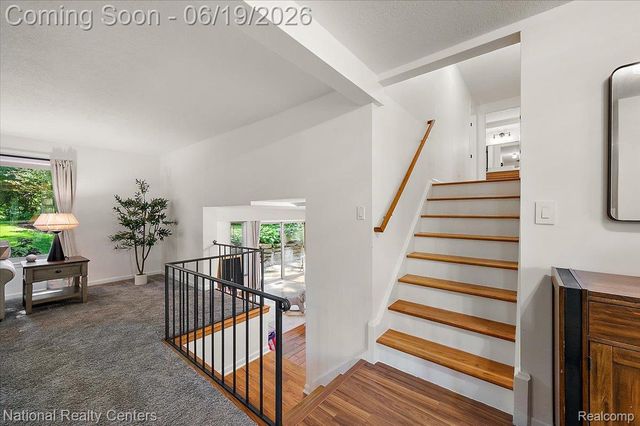 21201 E Chigwidden Street, Northville, MI 48167