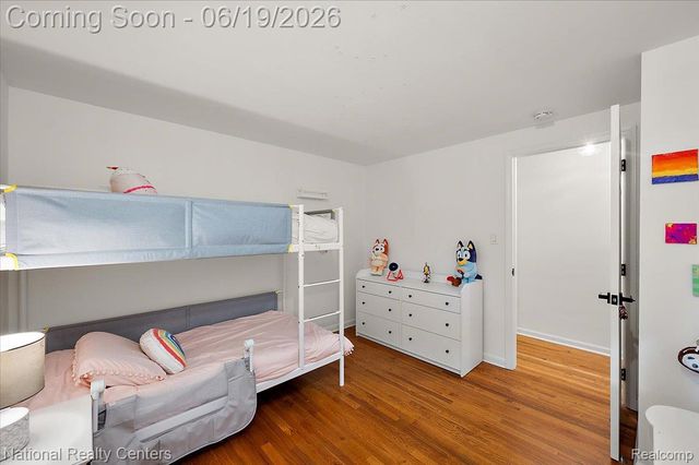 21201 E Chigwidden Street, Northville, MI 48167