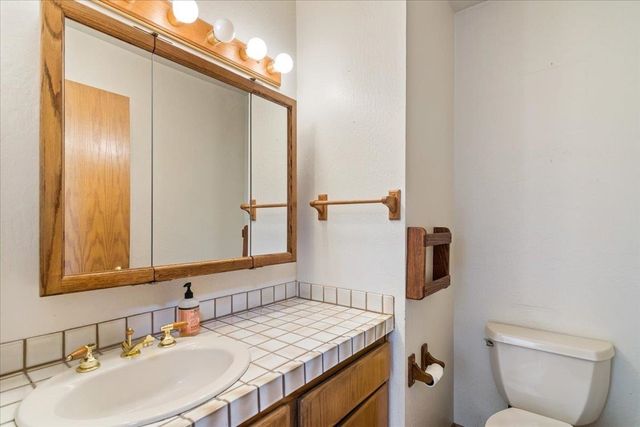 224 Cobblestone Dr, Antioch, CA 94509