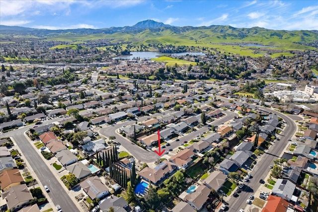 224 Cobblestone Dr, Antioch, CA 94509