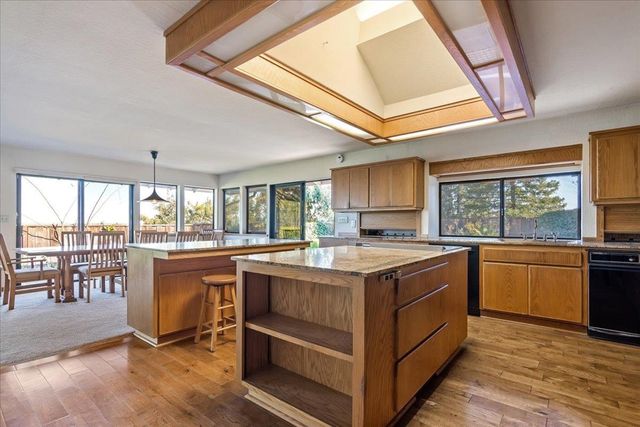 224 Cobblestone Dr, Antioch, CA 94509