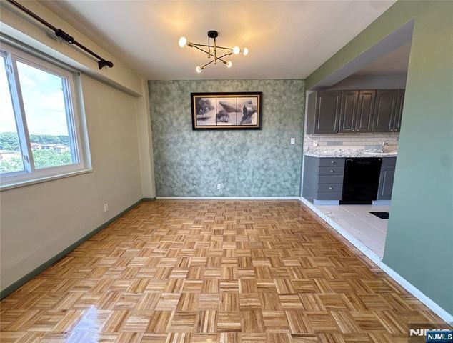 2185 Lemoine 8M, Fort Lee, NJ 07024