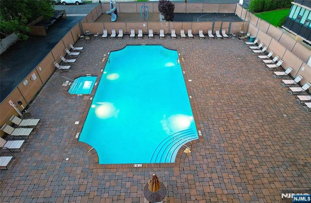 2185 Lemoine 8M, Fort Lee, NJ 07024