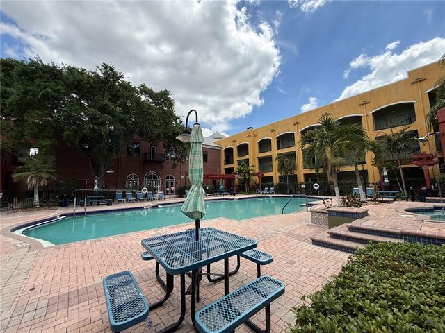 1910 E PALM AVENUE 11321, Tampa, FL 33605