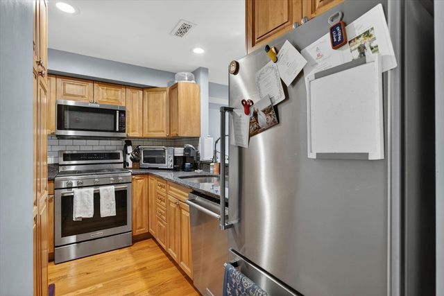 57 Bartlett Street 5, Boston, MA 02129