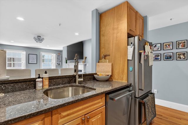 57 Bartlett Street 5, Boston, MA 02129