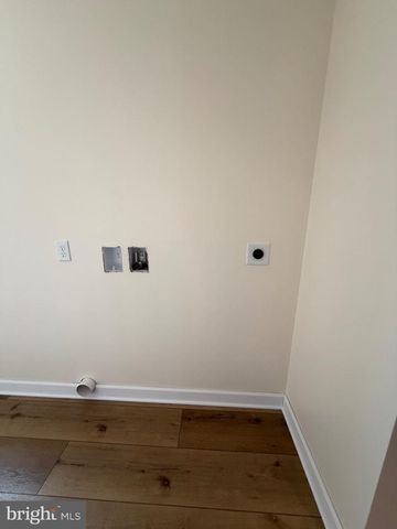 335 JENNIFER LANE, Shanks, WV 26761