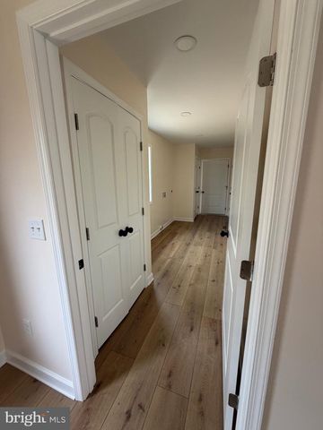 335 JENNIFER LANE, Shanks, WV 26761
