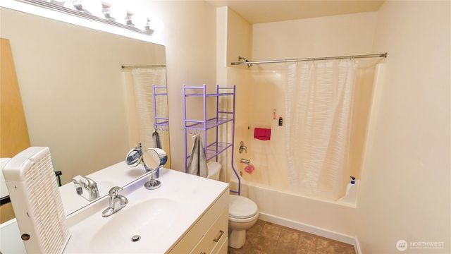 3221 S 208th Street, Seatac, WA 98198