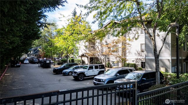 3221 S 208th Street, Seatac, WA 98198
