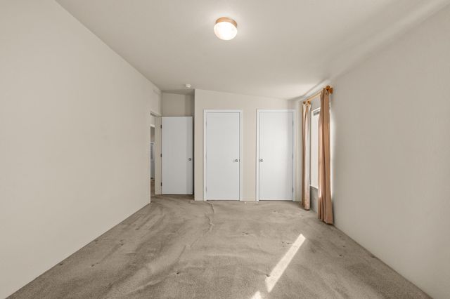 3431 S Pacific Highway SPC 17, Medford, OR 97501