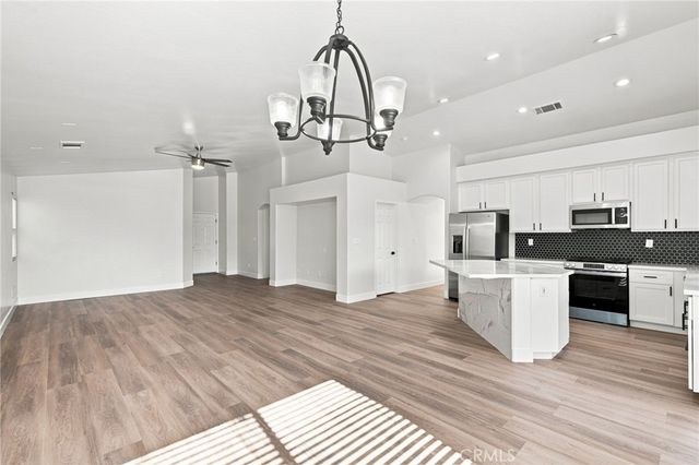 9610 Dusty Wheat, Bakersfield, CA 93313