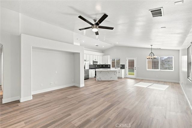 9610 Dusty Wheat, Bakersfield, CA 93313
