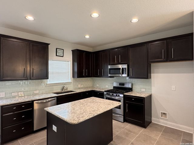 5914 Akin Pl, San Antonio, TX 78261