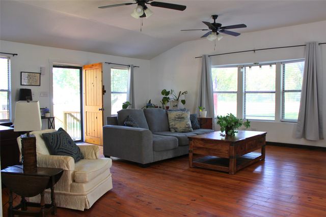 12608 Valverde Loop, Terrell, TX 75161