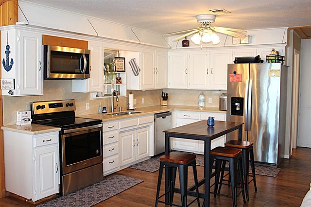 397 County Road 2143, Crockett, TX 75835