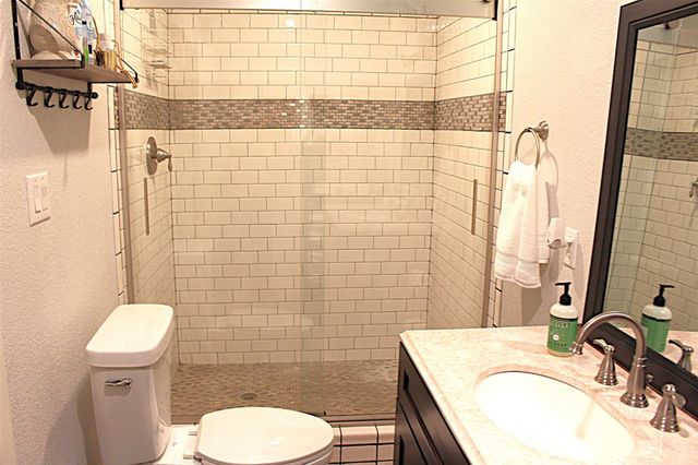 397 County Road 2143, Crockett, TX 75835