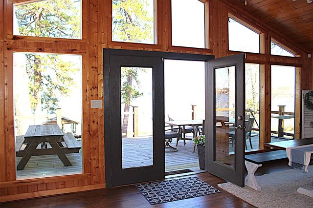 397 County Road 2143, Crockett, TX 75835